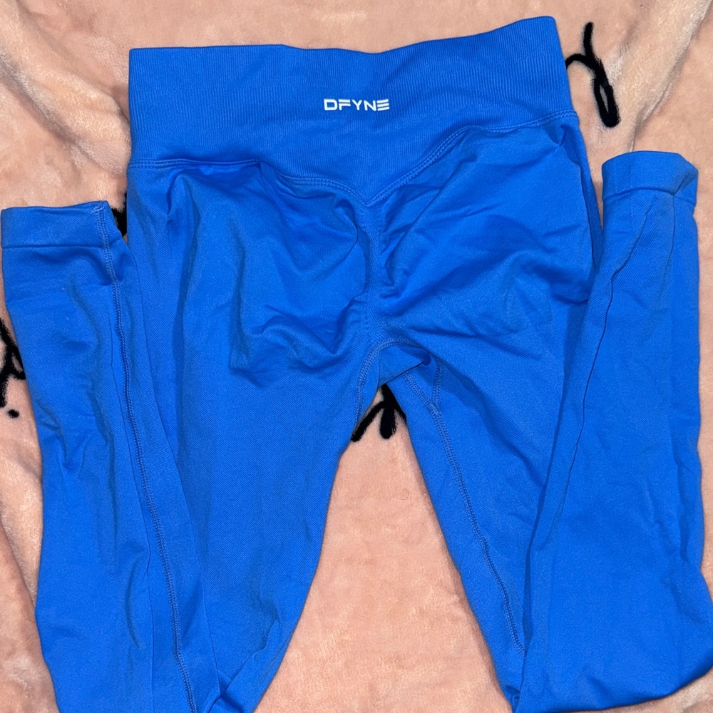 Dfyne impact leggings